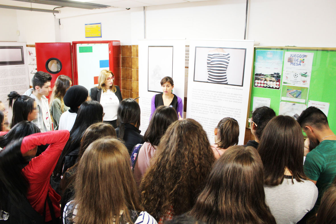 Exposición de médicos del mundo sobre la prostitución como violencia de género