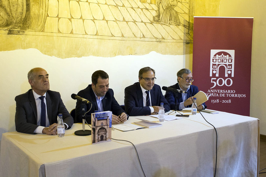 Se presenta el libro homenaje del V centenario de la Colegiata de Torrijos  