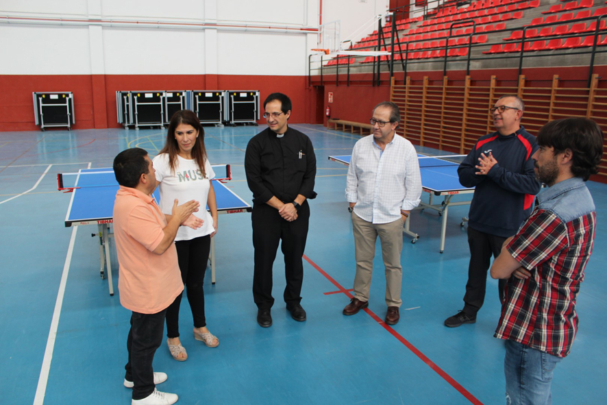 Valiosa donación del CD Torrijos Spin Tenis de Mesa Editorial