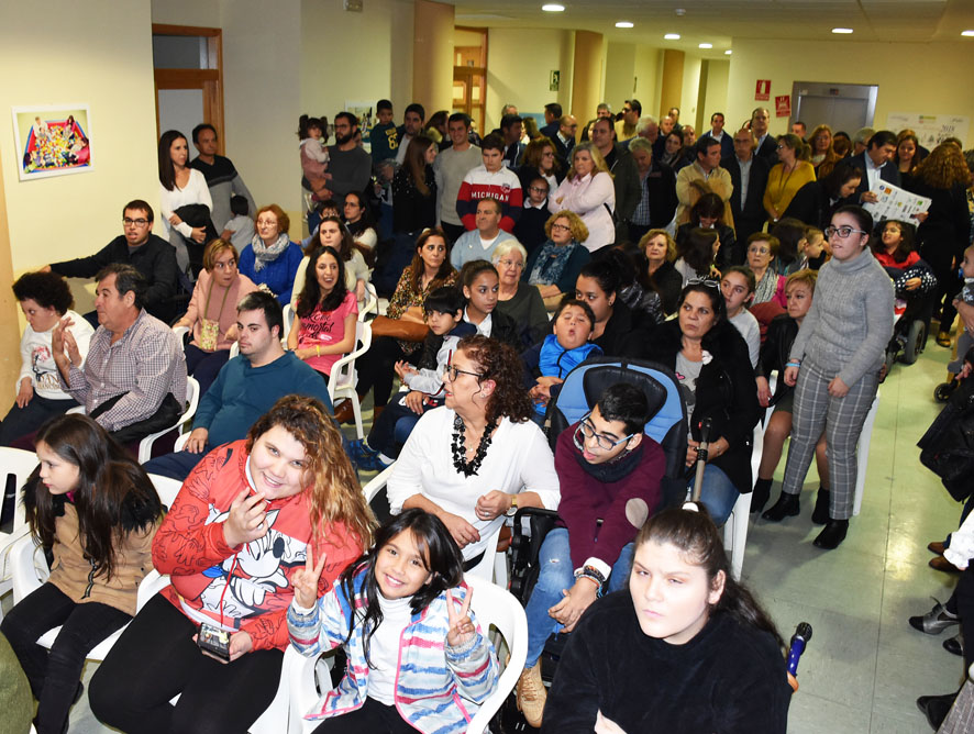 Calendario solidario de la Asociación de Ayuda a la Parálisis Cerebral 