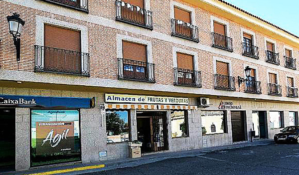 3 comercio Santa Olalla