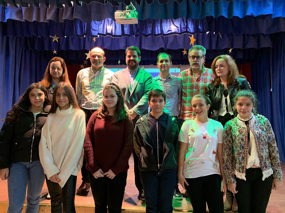 Concurso de Microrelatos en Twitter organizado por el Colegio La Salle de Talavera. Editorial