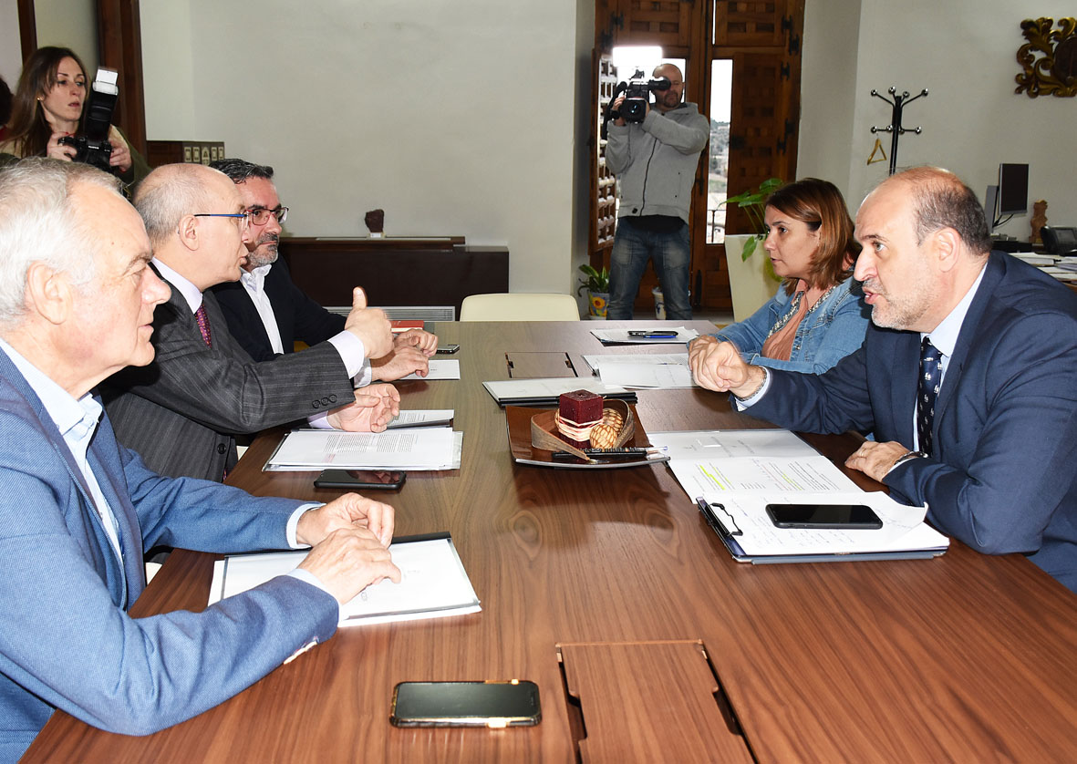 Estrategia conjunta para luchar contra la despoblación Editorial