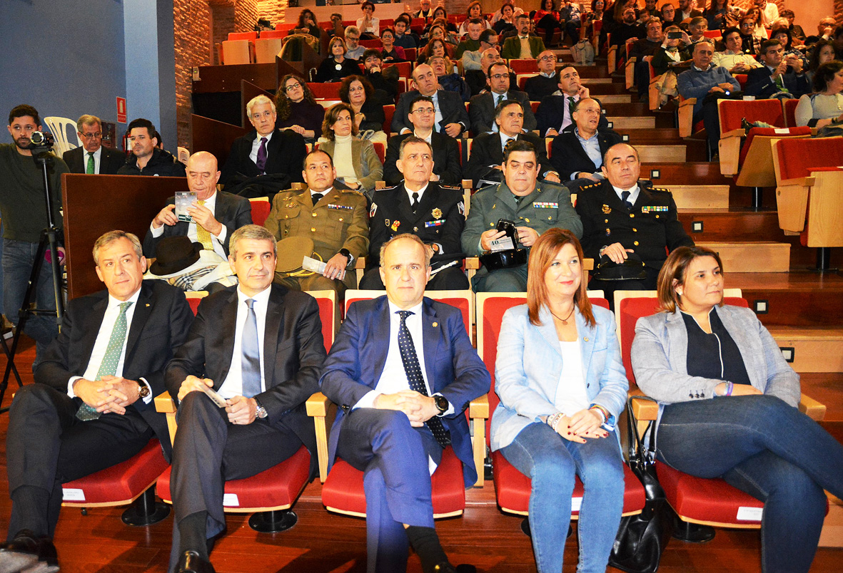 La UNED de Talavera concede la Medalla de Oro a la Diputación Provincial Editorial