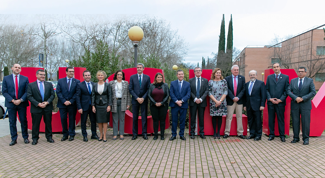 Talavera partícipe activo de los 25 años de la universidad pública de la región 