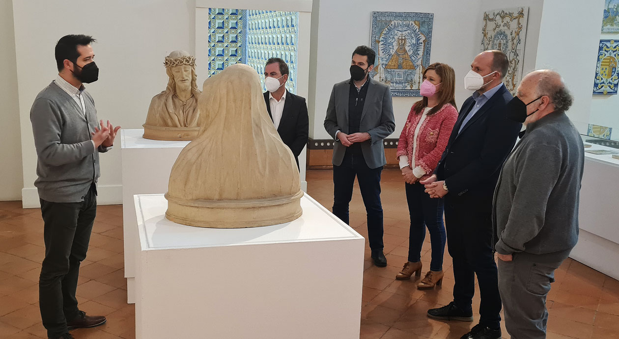 El Museo Ruiz de Luna de Talavera exhibe obras cerámicas de Semana Santa