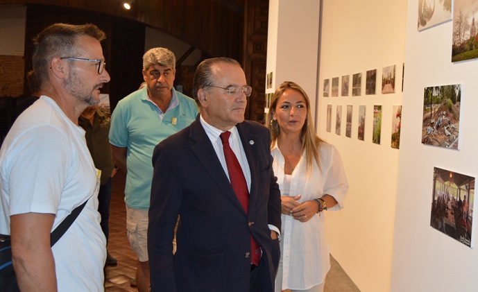 Abierta la Exposición fotográfica Virgen del Prado